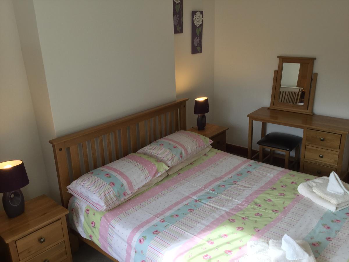 3 Bedroom Culduthel House Free Parking إينفيرنيس المظهر الخارجي الصورة