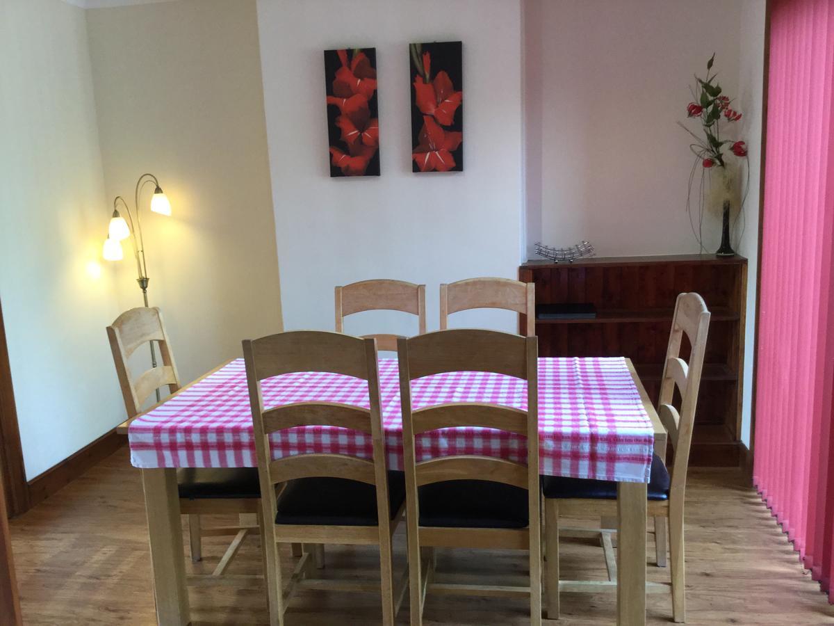 3 Bedroom Culduthel House Free Parking إينفيرنيس المظهر الخارجي الصورة