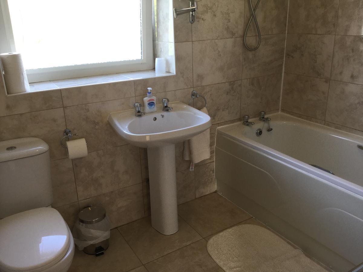 3 Bedroom Culduthel House Free Parking إينفيرنيس المظهر الخارجي الصورة