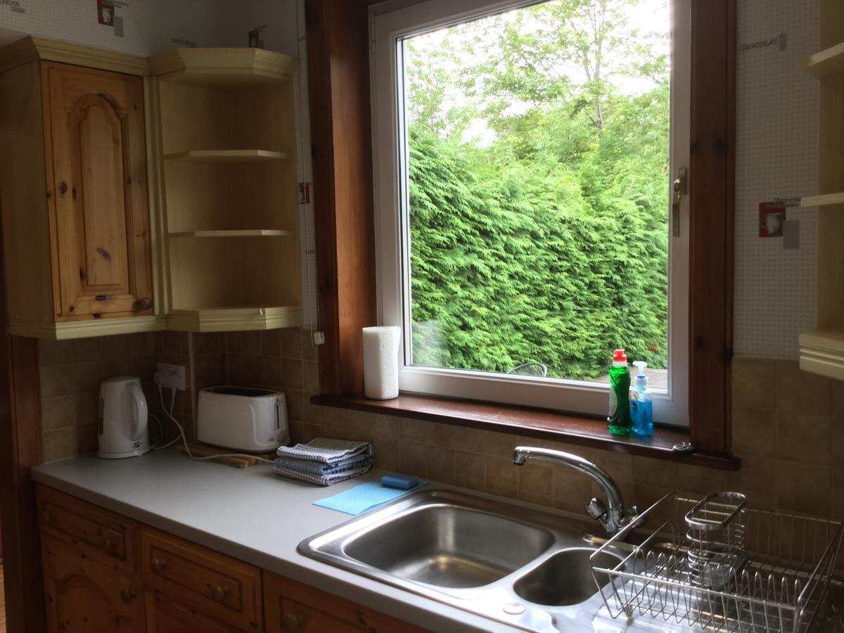 3 Bedroom Culduthel House Free Parking إينفيرنيس المظهر الخارجي الصورة